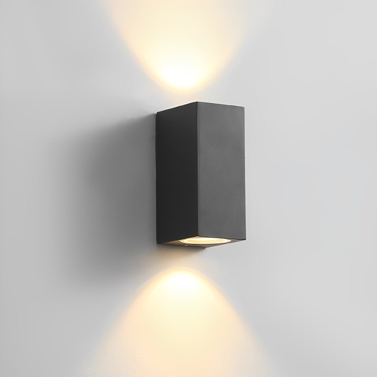 vierkante buitenverlichting voor wandmontage met stijlvolle moderne uitstraling