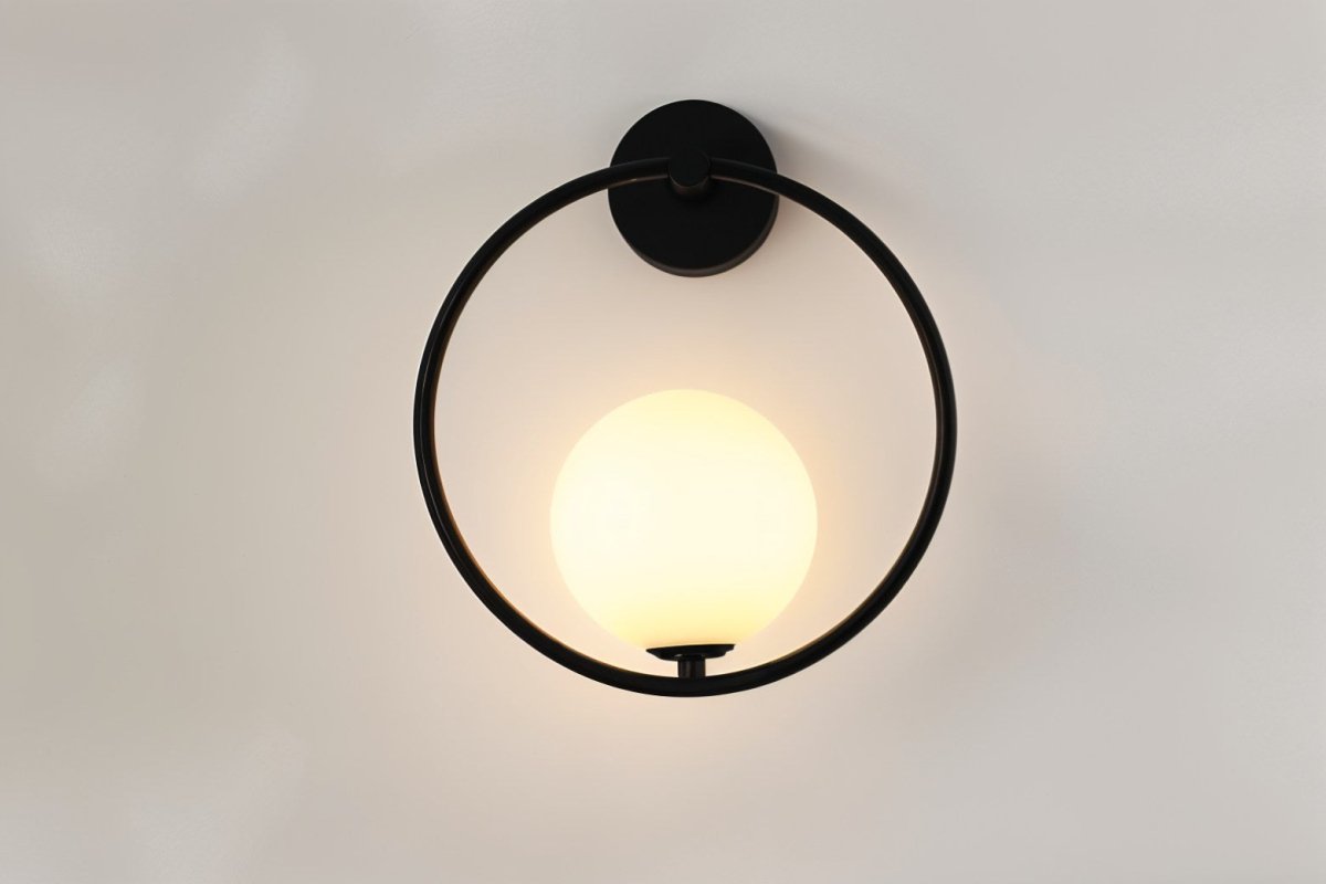 nidia stylish wall lamp