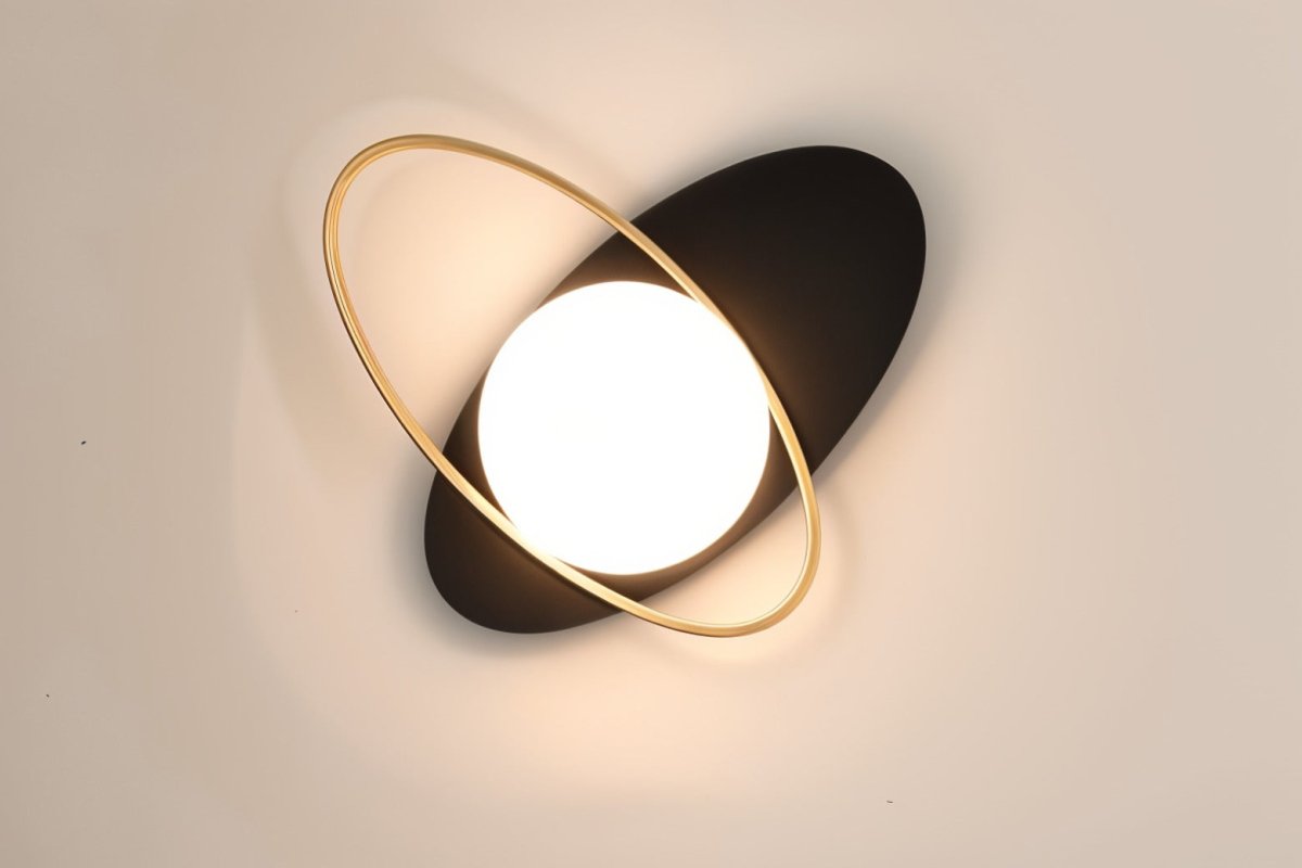 nidia stylish wall lamp