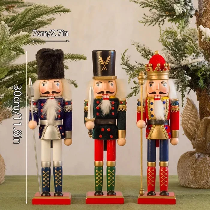 Notenkraker beeldje voor een feestelijke kersttafel