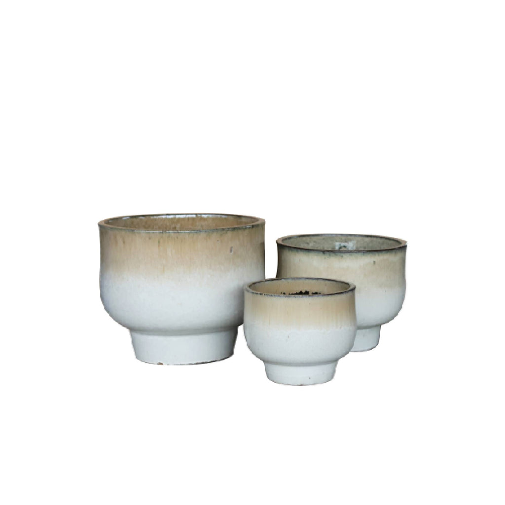 spanish cream glazed ceramic pot on foot round sv3