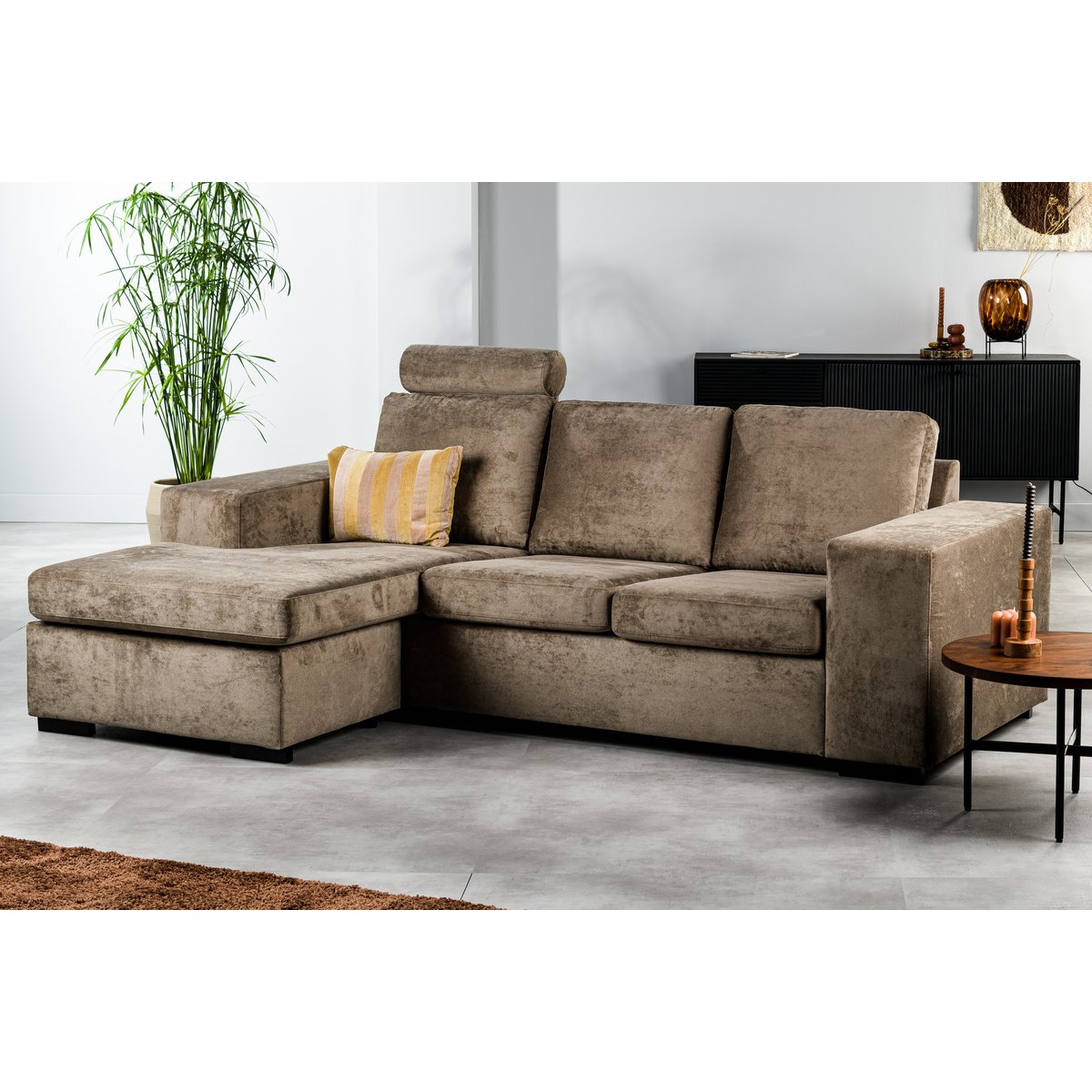 3 seater sofa cl l+r, with headrest, hotel chique fabric, h430 brown