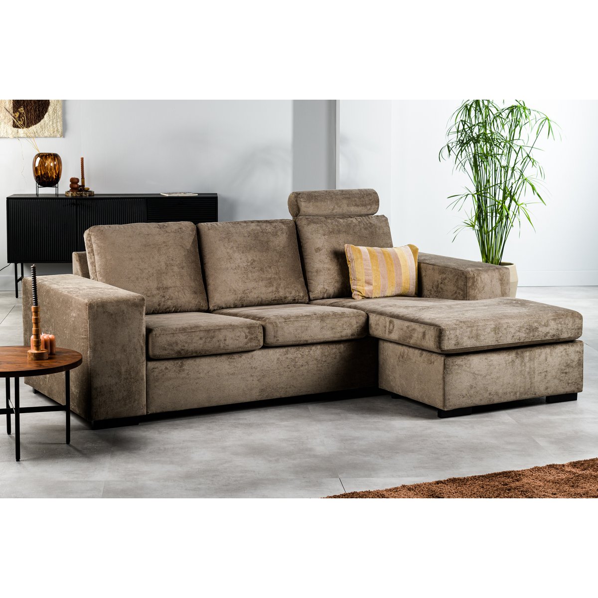 3 seater sofa cl l+r, with headrest, hotel chique fabric, h430 brown