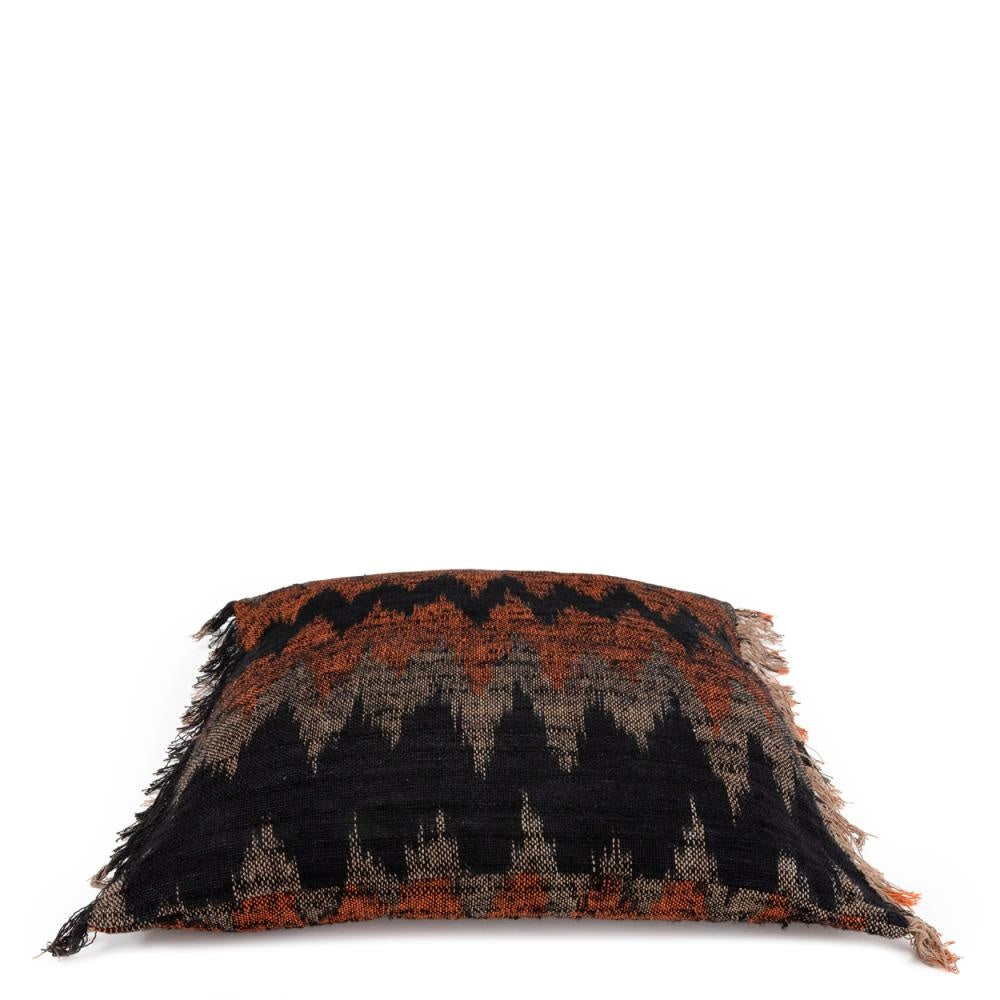 the oh my gee cushion cover - black orange - 60x60